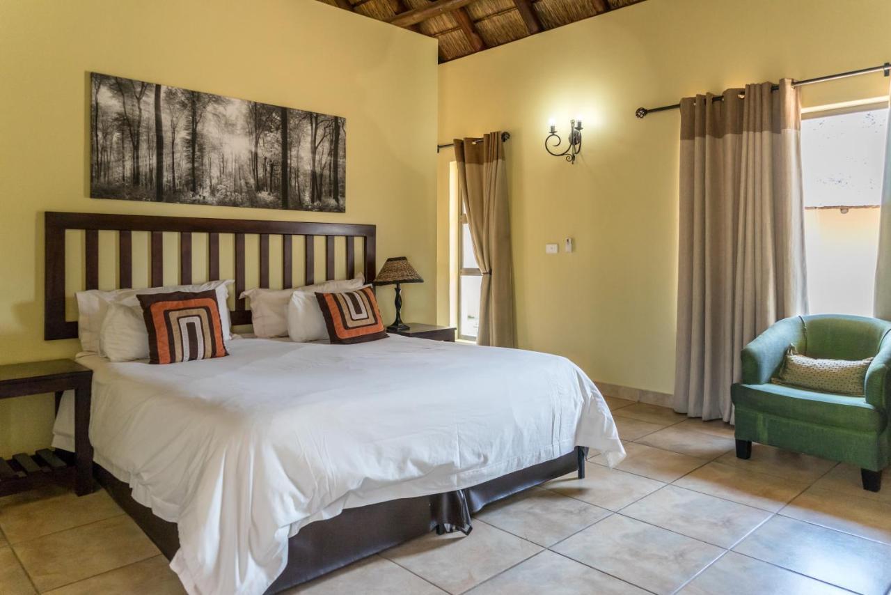 Zebula Golf Estate & Spa Executive Holiday Homes Mabula Game Reserve 외부 사진